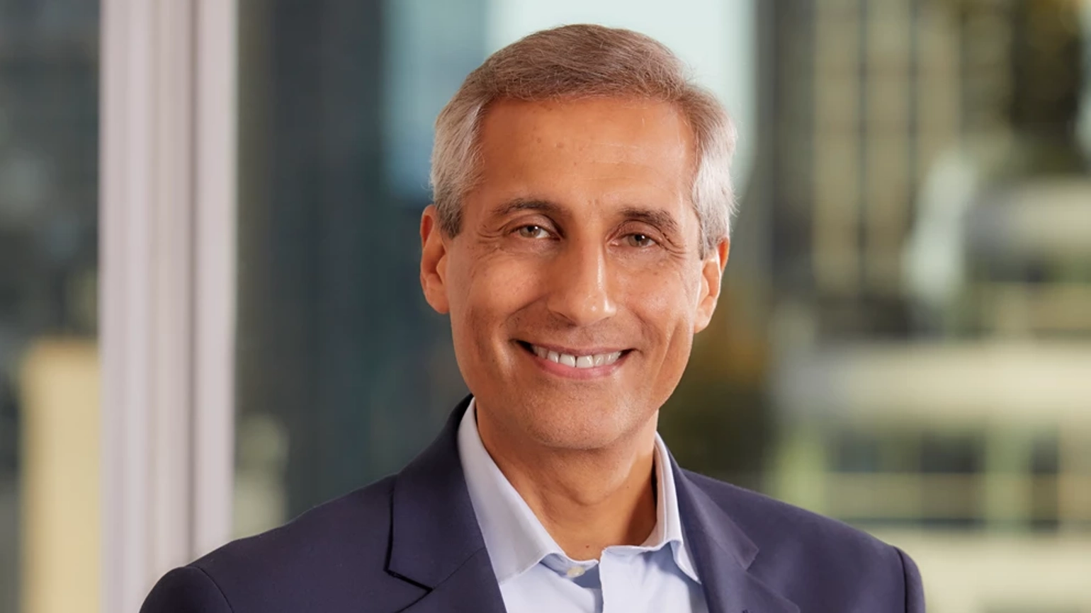 Photograph of Tushar Morzaria, Independent Non-Executive Director, L&G. Photograph of Tushar Morzaria, Independent Non-Executive Director, L&G.