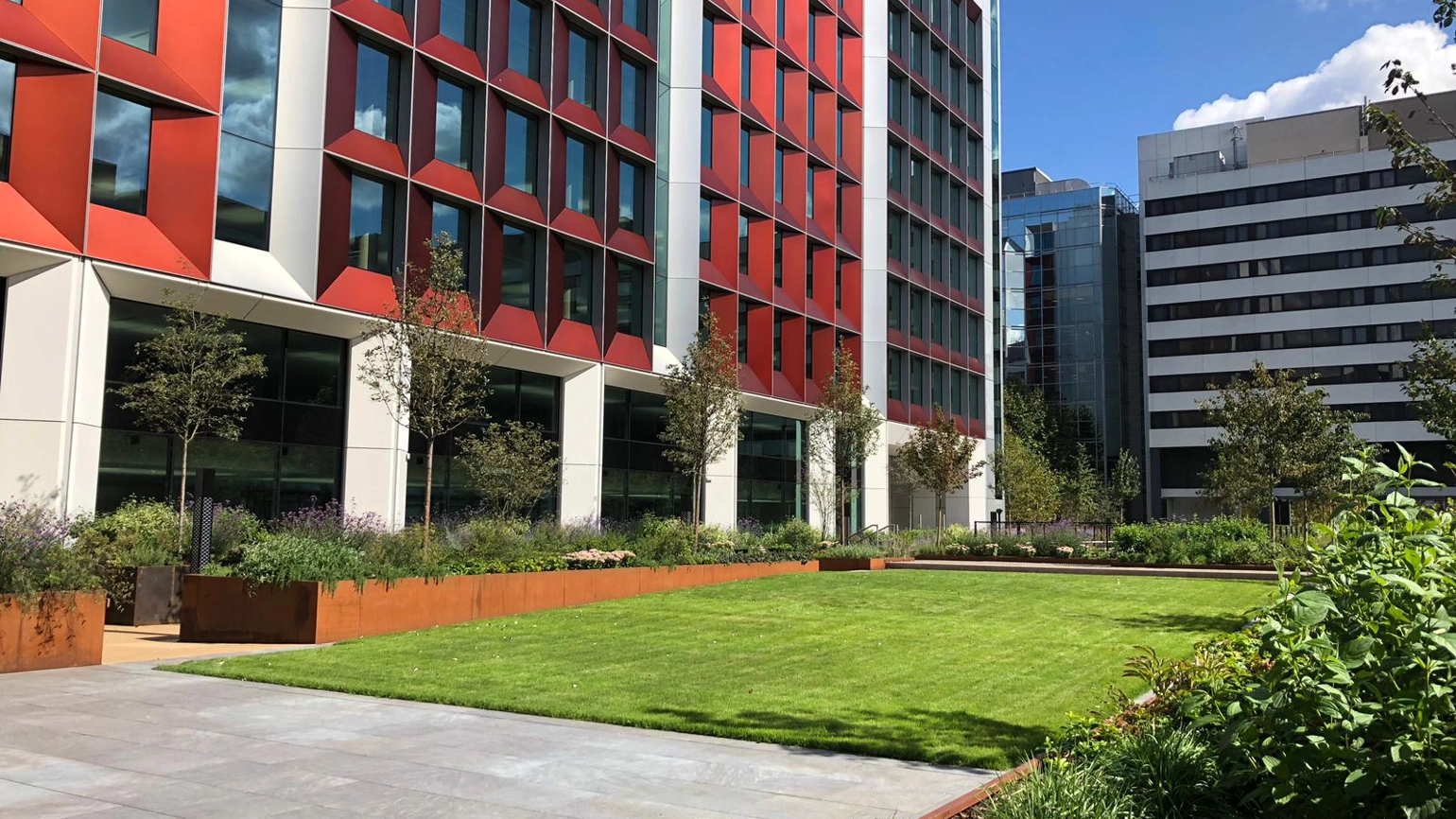 120919 hammersmith_mitsubishi 120919 hammersmith_mitsubishi